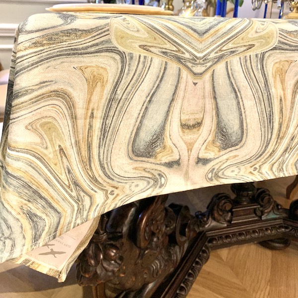 mantel onyx